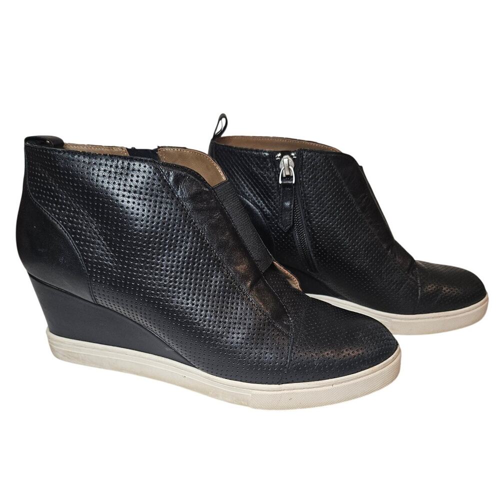 Linea Paolo Felicia Wedge Sneakers 8.5 Black Leather Platform Sole E17